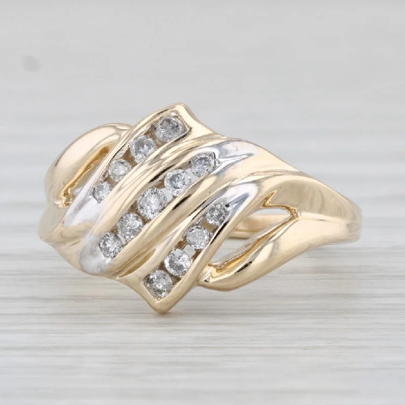 cushion-shaped engagement rings for women-0.20ctw Diamond Scalloped Ring 10k Yellow Gold Size 5