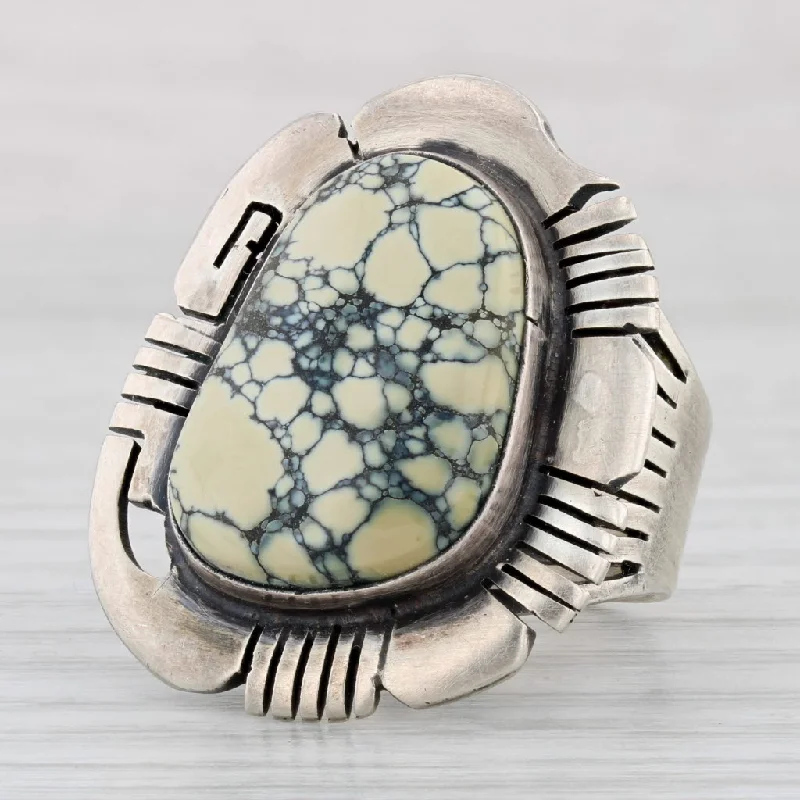 engagement rings with unique designs for women-Vintage Native American Howlite Resin Statement Ring Sterling Silver Size 9.75