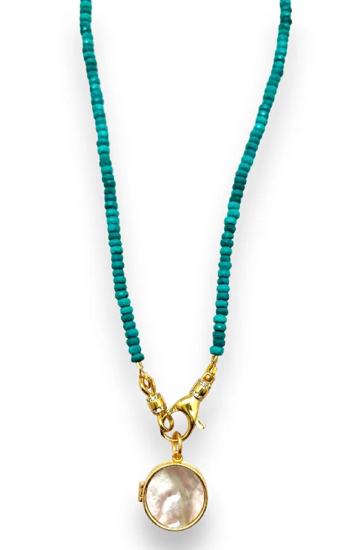 wedding gift necklaces for women-Green Turquoise Beaded Necklace