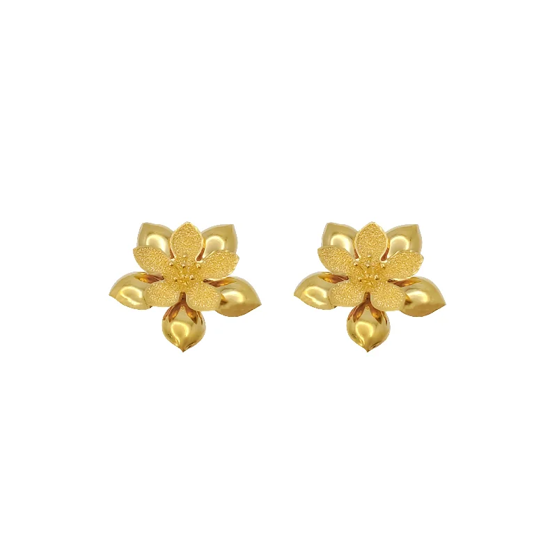 gold hoop earrings for women-Shiny Laser Cut Jasmine Flower Stud Earring (24K)