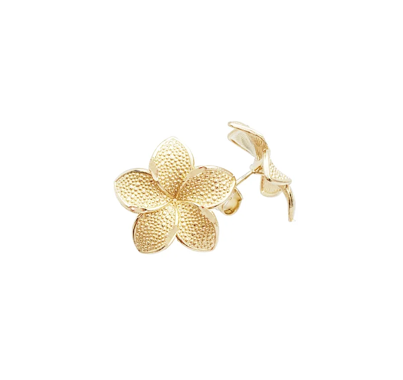 bold earrings for women-Textured Jasmine Flower Stud Earrings (14K)