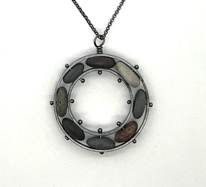 diamond necklaces for women-Bearing Rock Necklace